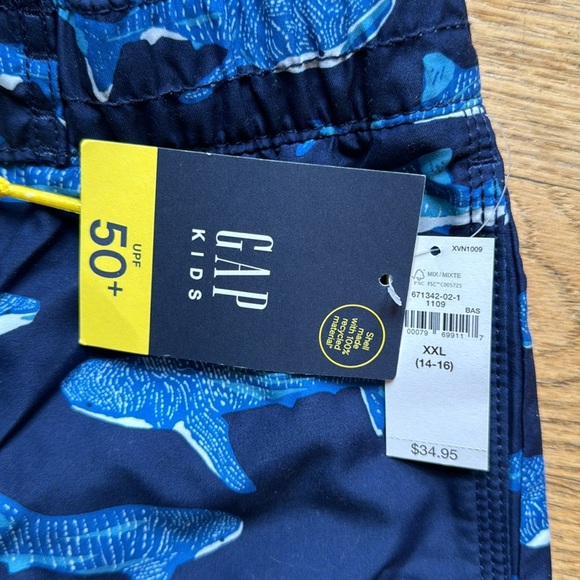 Old Navy Swim Trunks XXL - Picture 2 of 8